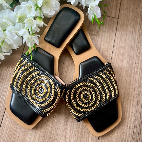 NEW Rhinestone & Chain Sandals - Picture 1 of 10